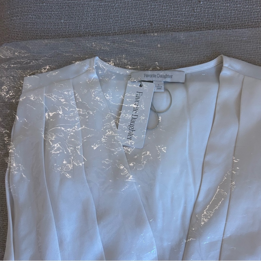 NWT Favorite Daughter The Date Blouse Satin Bodysuit White Off White - Picture 6 of 9